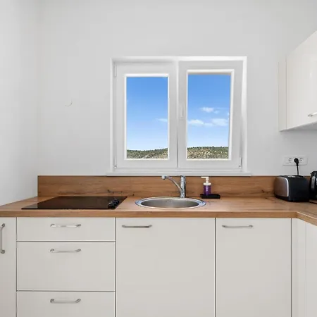 2 Bedroom Pet Friendly In Apartamento *