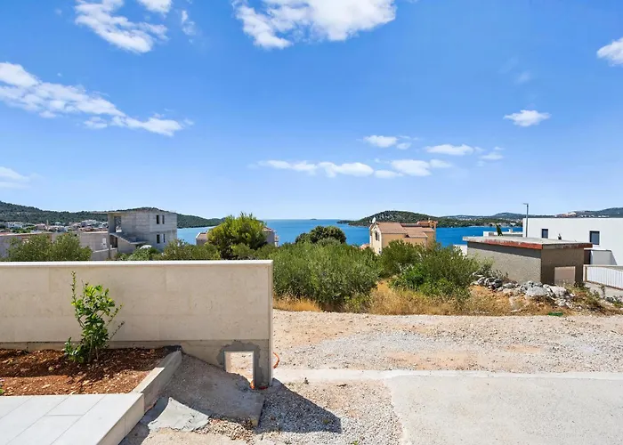 2 Bedroom Pet Friendly In * Ražanj